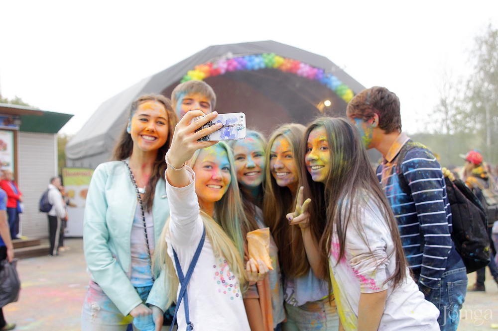 Фотография с Фестиваль красок в Казани в Нет