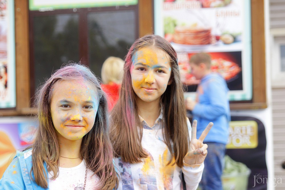 Фотография с Фестиваль красок в Казани в Нет