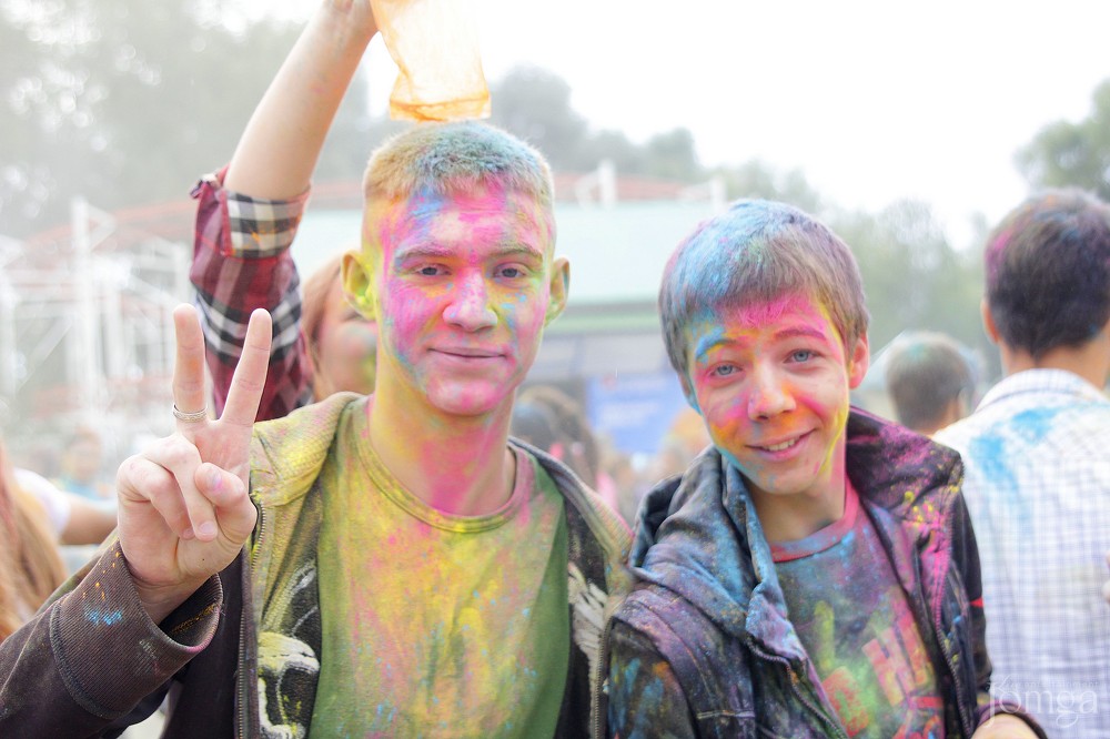 Фотография с Фестиваль красок в Казани в Нет