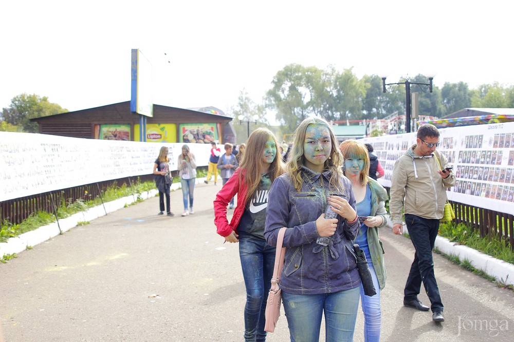 Фотография с Фестиваль красок в Казани в Нет