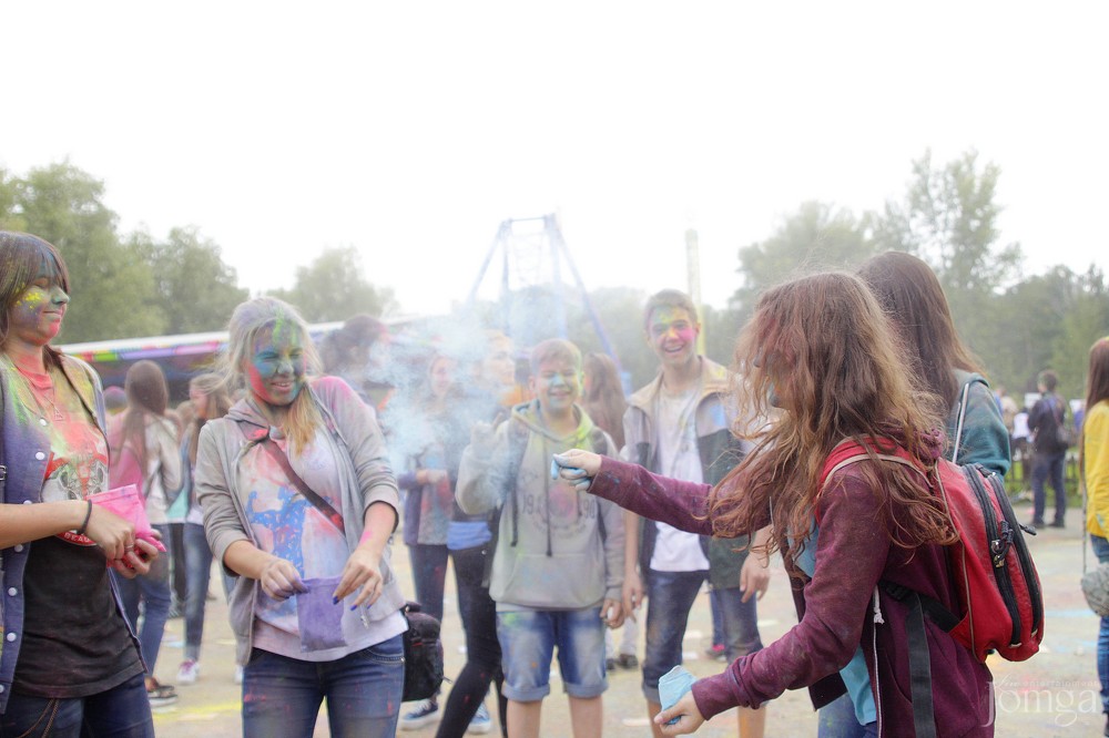 Фотография с Фестиваль красок в Казани в Нет