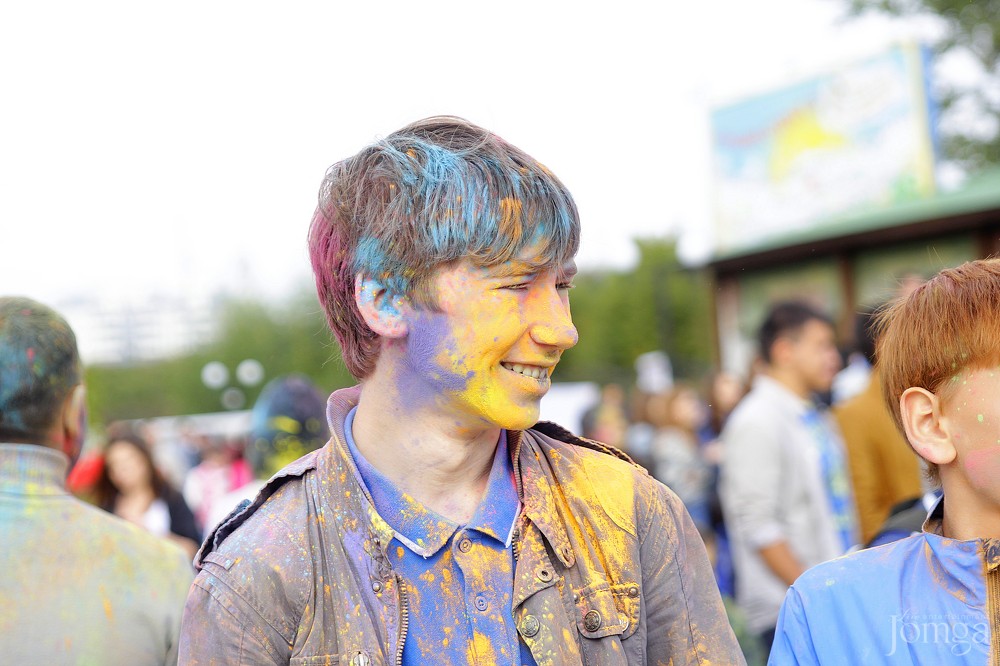 Фотография с Фестиваль красок в Казани в Нет