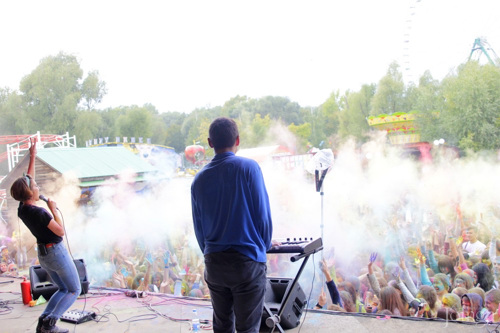 Фотография с Фестиваль красок в Казани в Нет