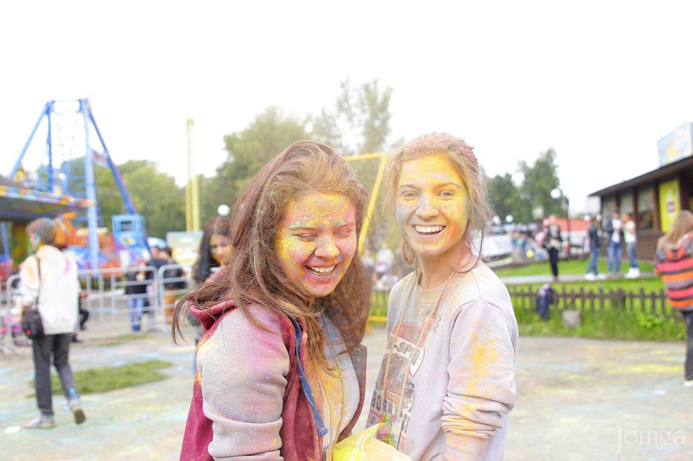 Фотография с Фестиваль красок в Казани в Нет