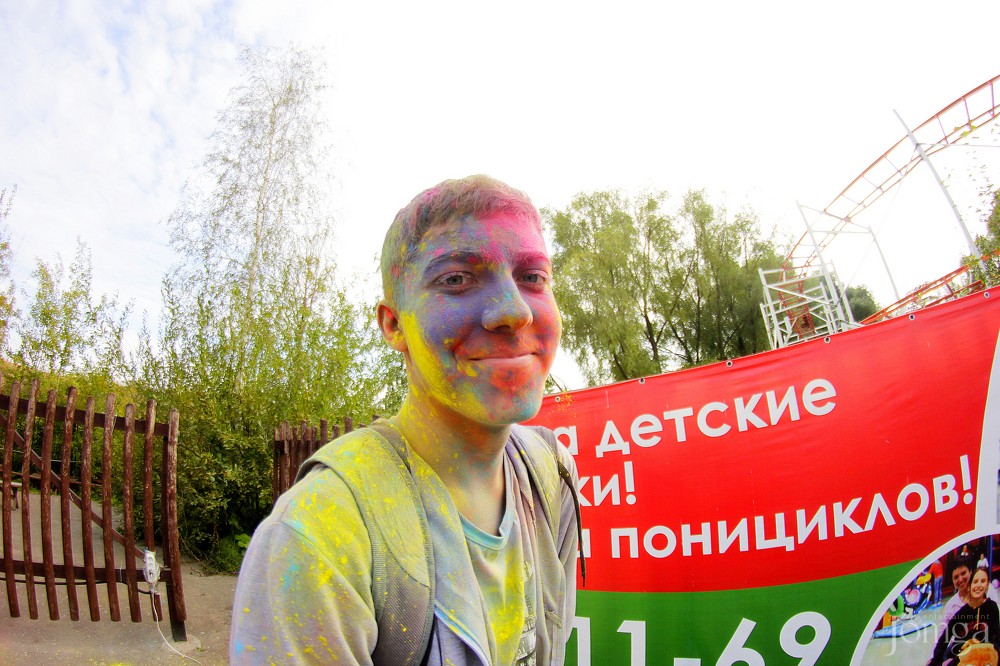 Фотография с Фестиваль красок в Казани в Нет