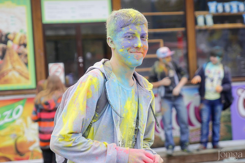 Фотография с Фестиваль красок в Казани в Нет