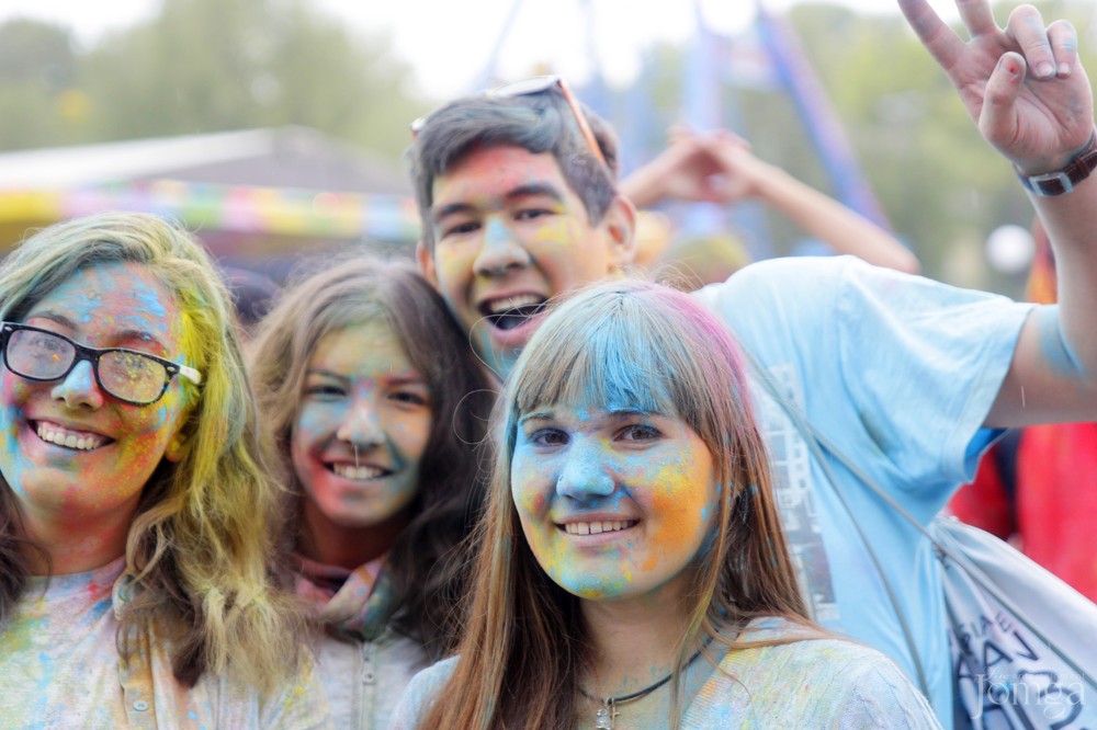 Фотография с Фестиваль красок в Казани в Нет