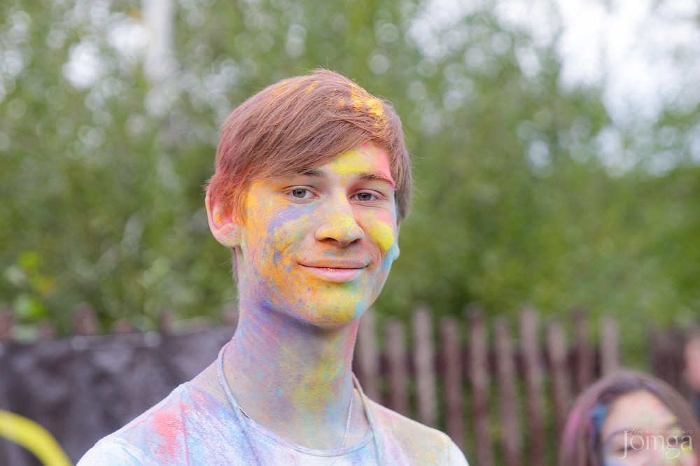 Фотография с Фестиваль красок в Казани в Нет
