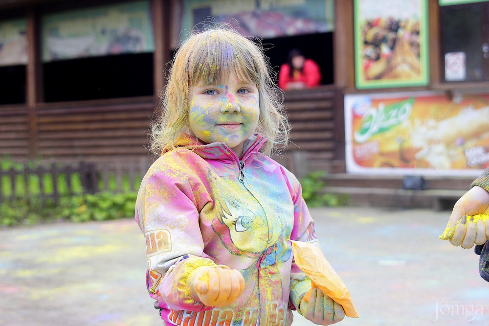 Фотография с Фестиваль красок в Казани в Нет