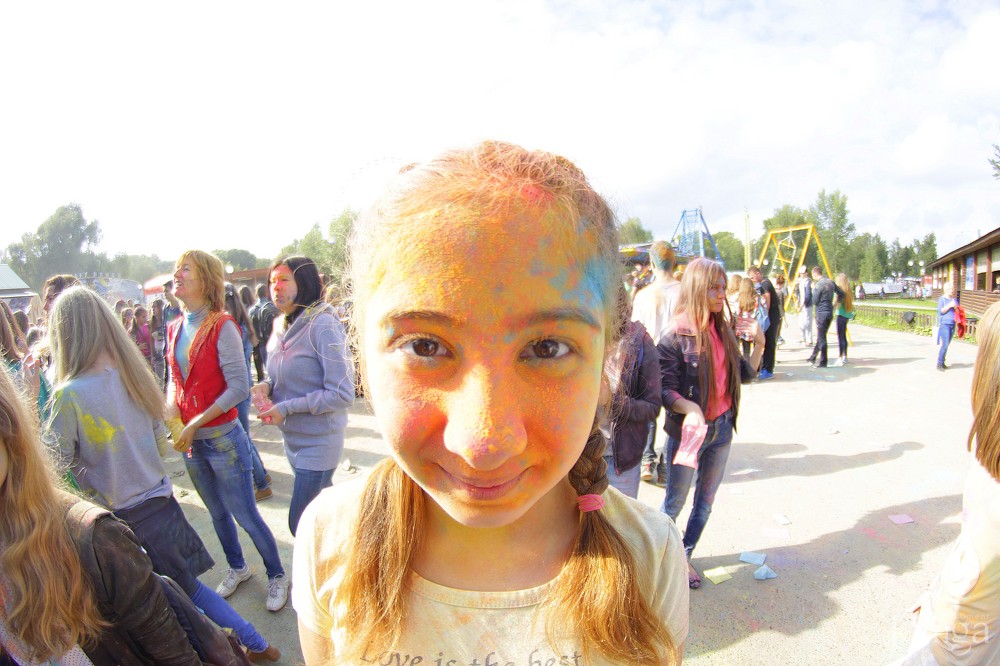 Фотография с Фестиваль красок в Казани в Нет