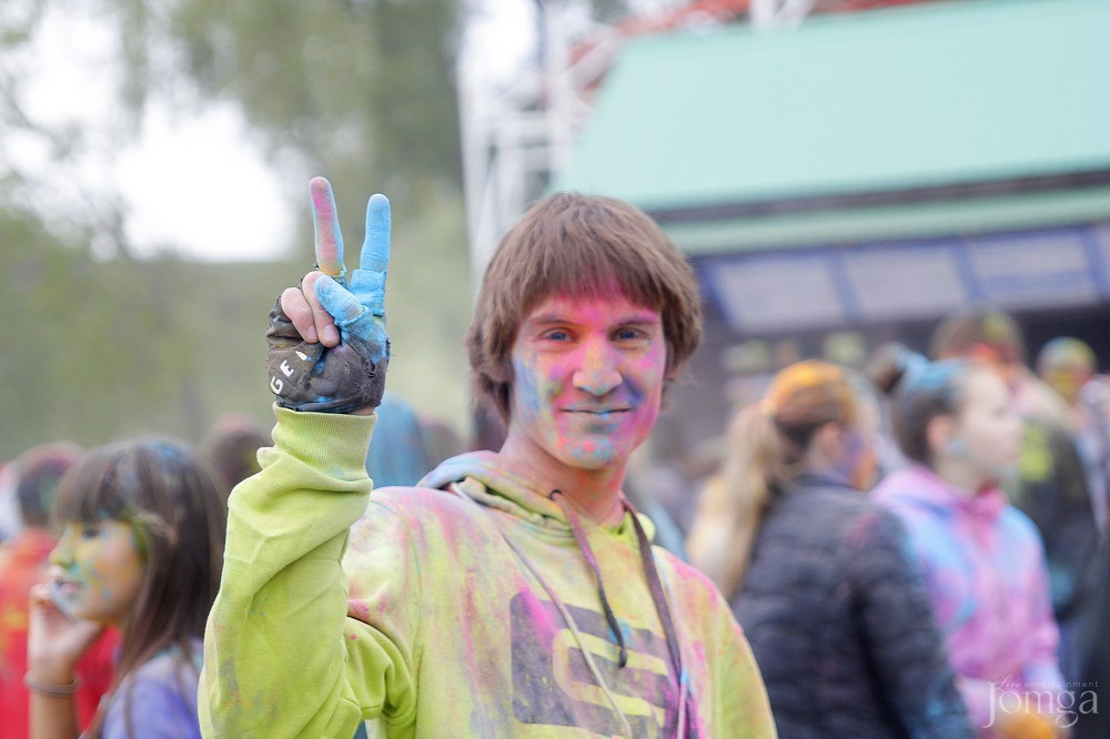 Фотография с Фестиваль красок в Казани в Нет