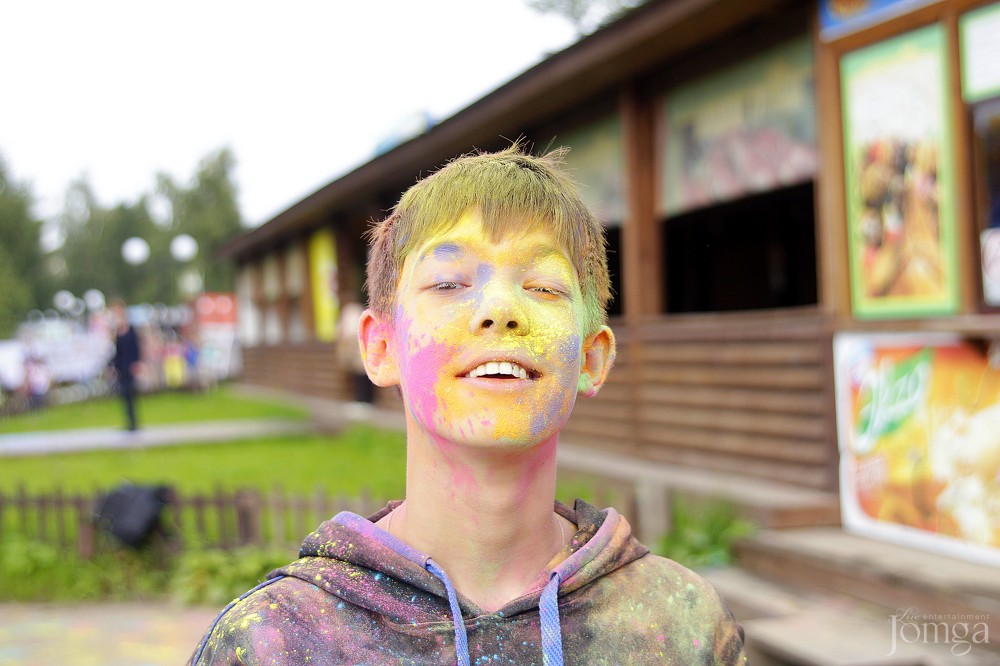 Фотография с Фестиваль красок в Казани в Нет