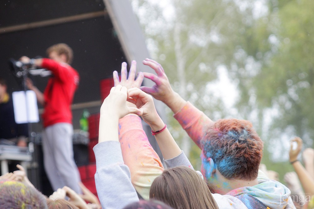 Фотография с Фестиваль красок в Казани в Нет