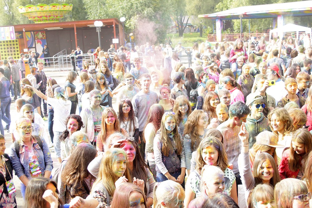 Фотография с Фестиваль красок в Казани в Нет