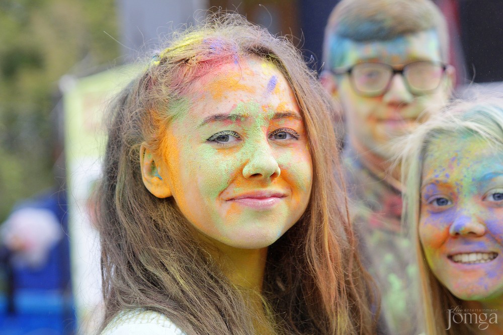 Фотография с Фестиваль красок в Казани в Нет