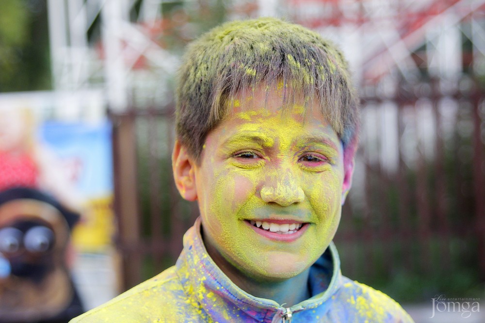 Фотография с Фестиваль красок в Казани в Нет