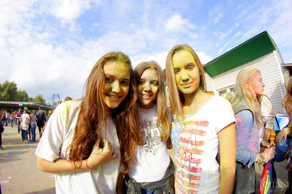 Фотография с Фестиваль красок в Казани в Нет