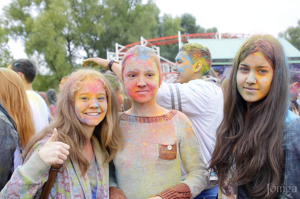 Фотография с Фестиваль красок в Казани в Нет