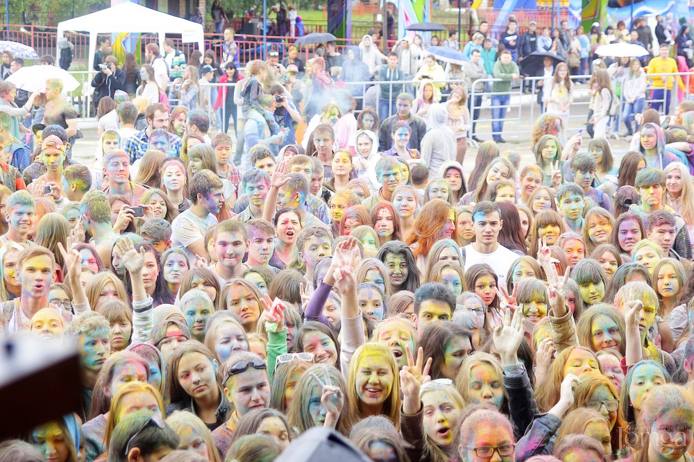 Фотография с Фестиваль красок в Казани в Нет