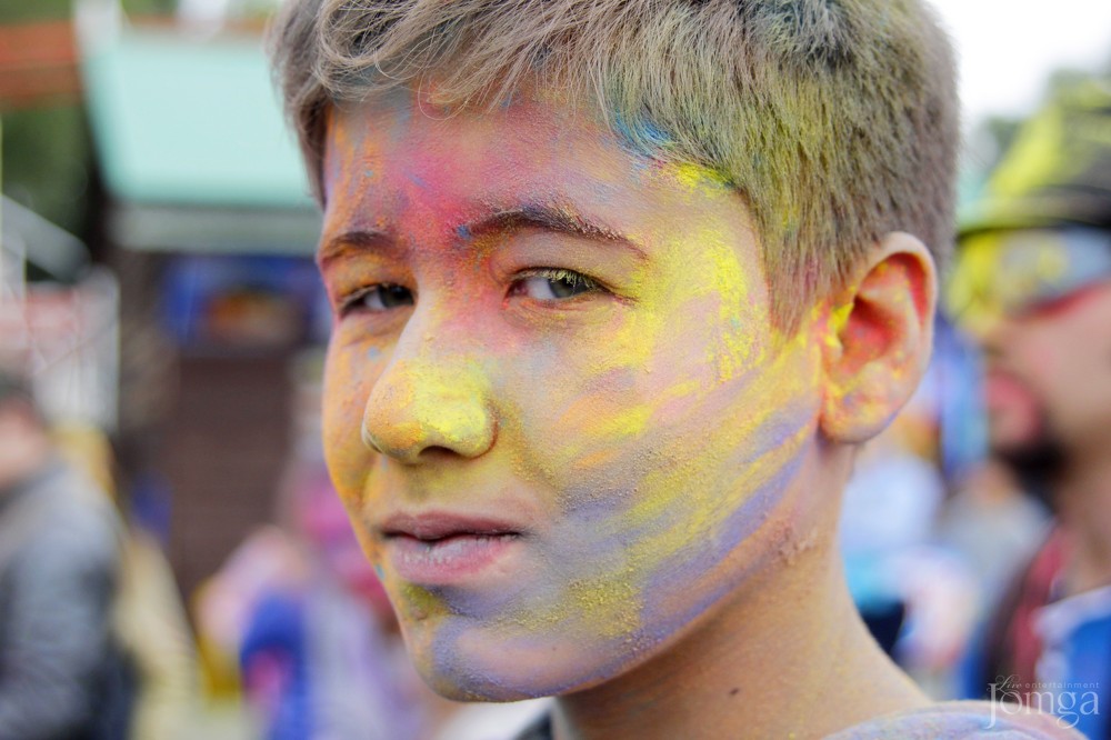 Фотография с Фестиваль красок в Казани в Нет
