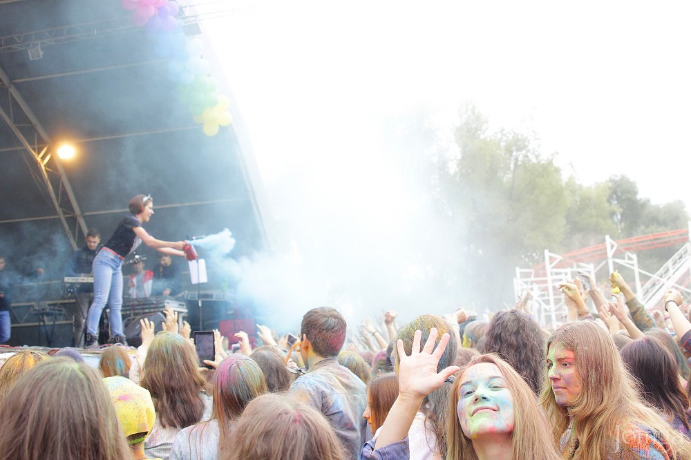 Фотография с Фестиваль красок в Казани в Нет