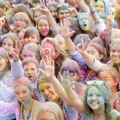 Фестиваль красок в Казани фото 124