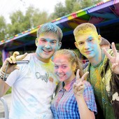 Фестиваль красок в Казани фото 61