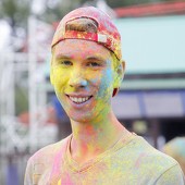 Фестиваль красок в Казани фото 64