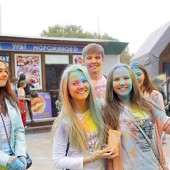 Фестиваль красок в Казани фото 53