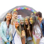 Фестиваль красок в Казани фото 52