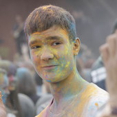 Фестиваль красок в Казани фото 67