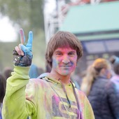 Фестиваль красок в Казани фото 58