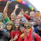 Фестиваль красок в Казани фото 48