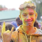 Фестиваль красок в Казани фото 247