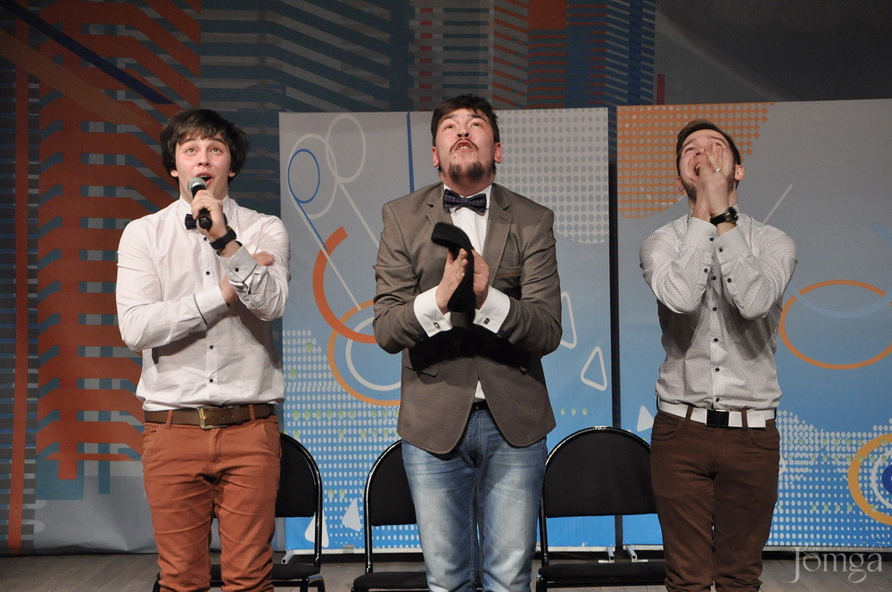 Фотография с КВН полуфинал студлига в Концертный зал им. С.Садыковой