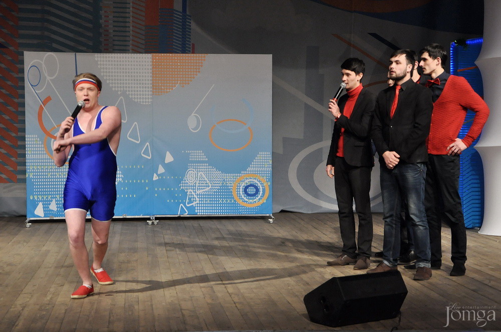 Фотография с КВН полуфинал студлига в Концертный зал им. С.Садыковой