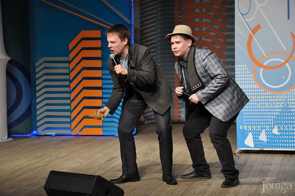 Фотография с КВН полуфинал студлига в Концертный зал им. С.Садыковой