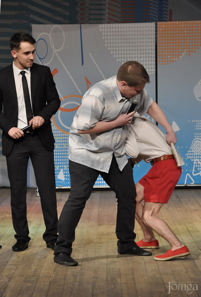 Фотография с КВН полуфинал студлига в Концертный зал им. С.Садыковой