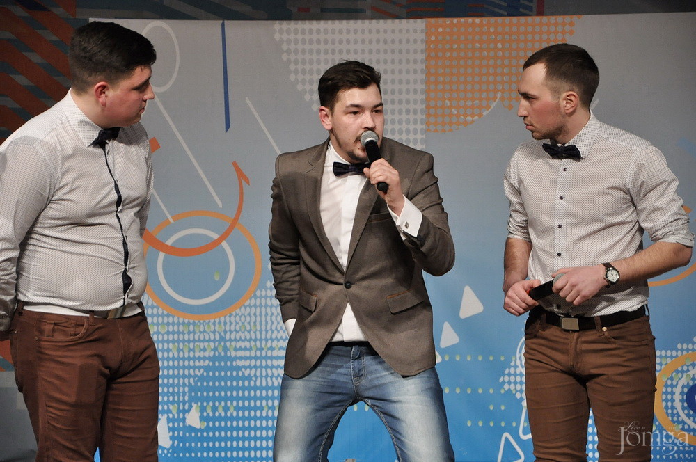 Фотография с КВН полуфинал студлига в Концертный зал им. С.Садыковой