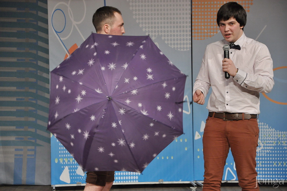 Фотография с КВН полуфинал студлига в Концертный зал им. С.Садыковой