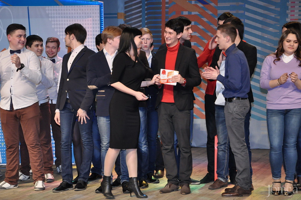 Фотография с КВН полуфинал студлига в Концертный зал им. С.Садыковой