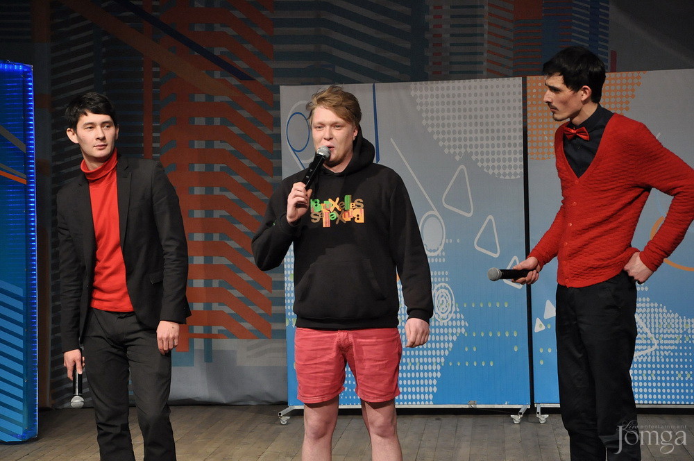 Фотография с КВН полуфинал студлига в Концертный зал им. С.Садыковой