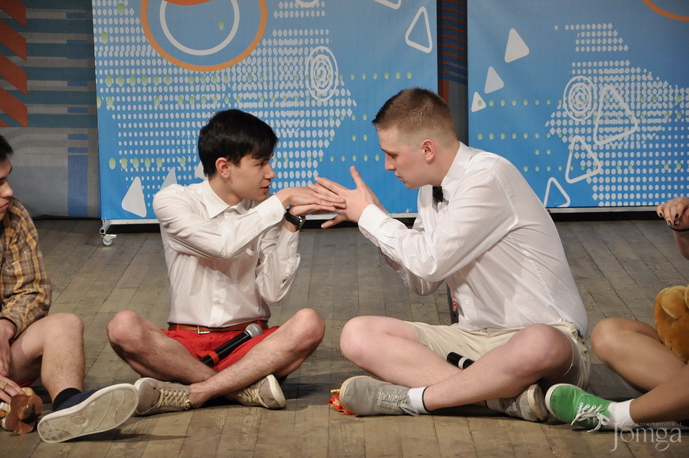 Фотография с КВН полуфинал студлига в Концертный зал им. С.Садыковой