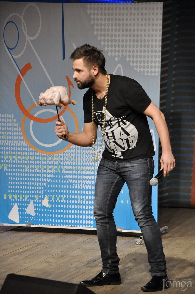 Фотография с КВН полуфинал студлига в Концертный зал им. С.Садыковой