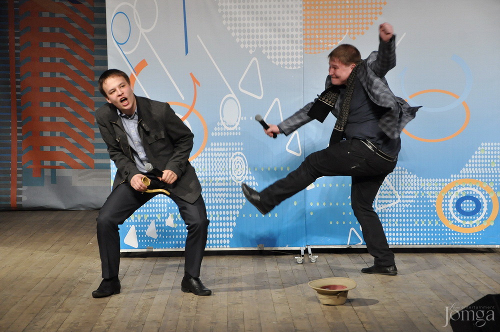 Фотография с КВН полуфинал студлига в Концертный зал им. С.Садыковой