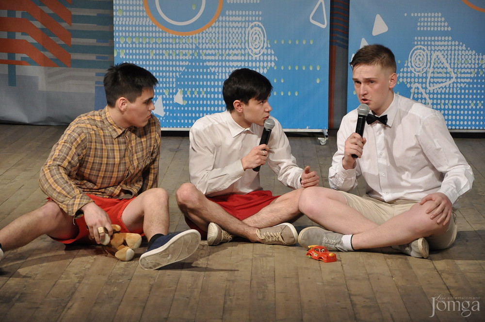 Фотография с КВН полуфинал студлига в Концертный зал им. С.Садыковой