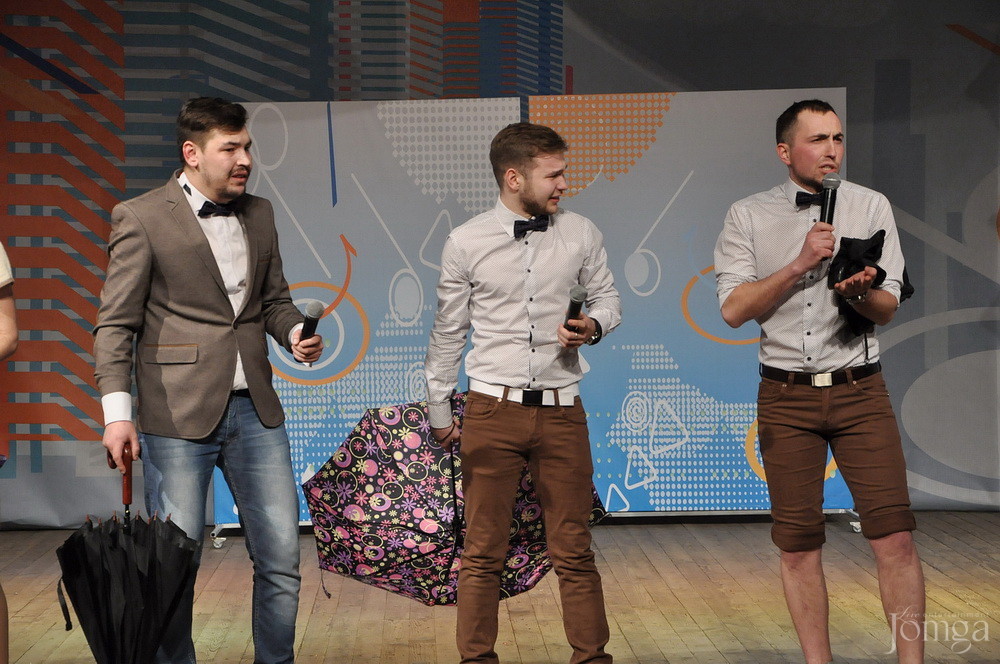 Фотография с КВН полуфинал студлига в Концертный зал им. С.Садыковой