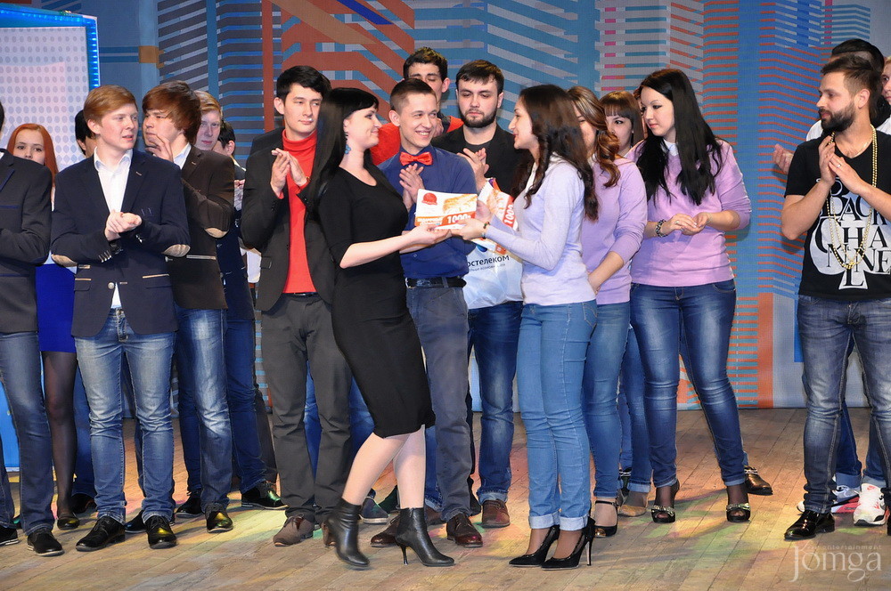 Фотография с КВН полуфинал студлига в Концертный зал им. С.Садыковой