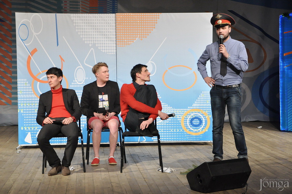 Фотография с КВН полуфинал студлига в Концертный зал им. С.Садыковой