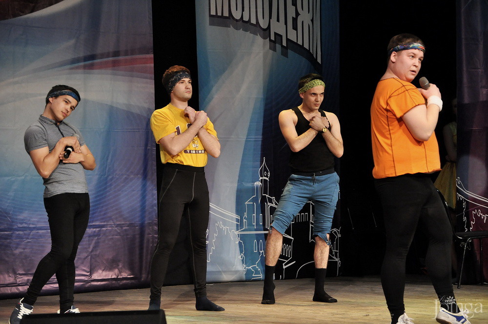 Фотография с КВН рабочая лига в Концертный зал им. С.Садыковой